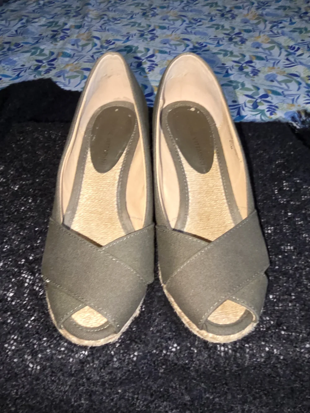 Women’s Peep-Toe Espadrille in Olive Green